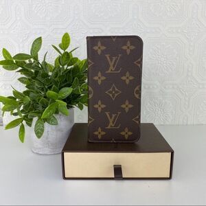 Authentic LOUIS VUITTON Phone Case (iPhone X/XS)​​